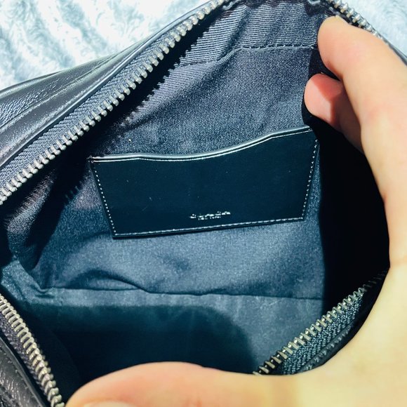 BNWT - COACH TERRAIN POUCH IN BLACK W/REFLECTIVE DETAILS (F79777) - Picture 14 of 15